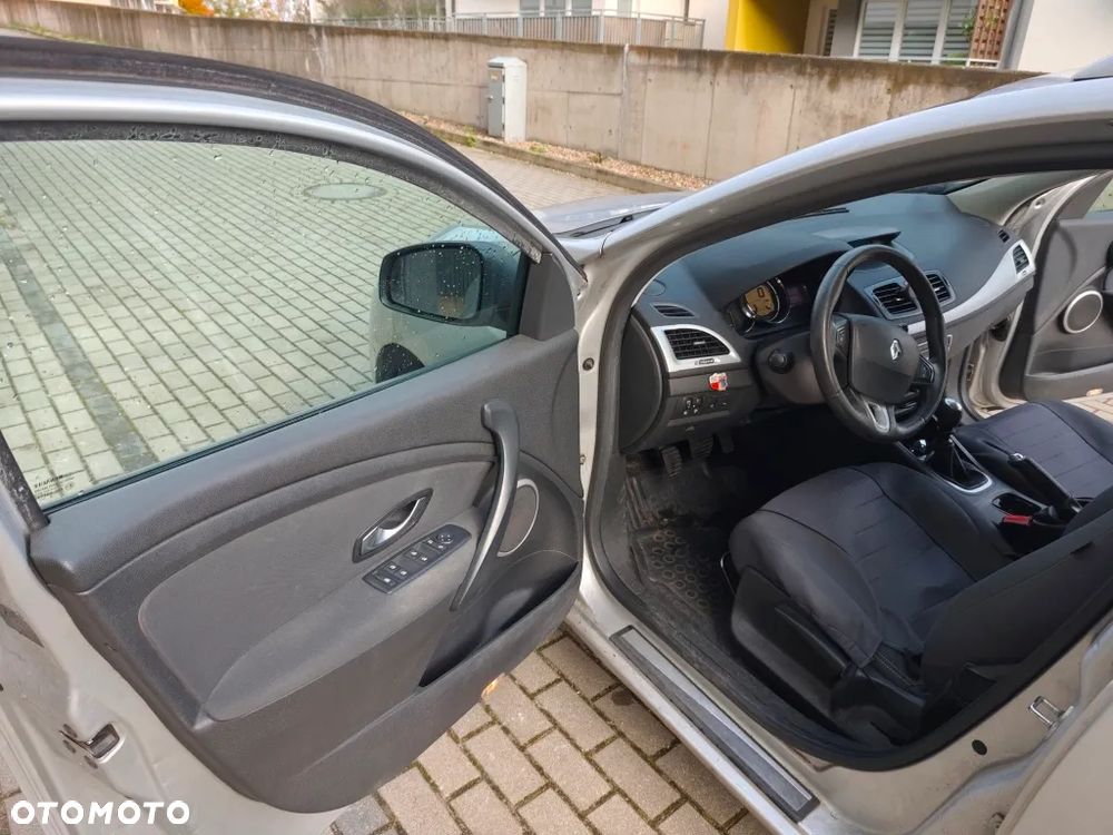 Renault Megane 1.9 dCi Dynamique - 10