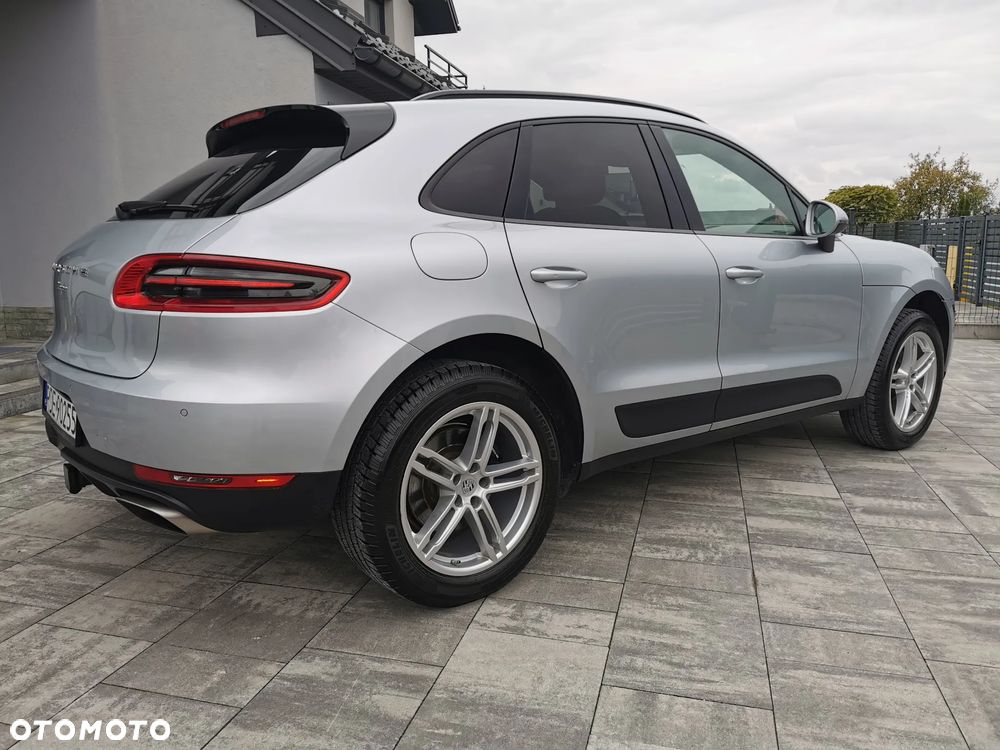 Porsche Macan Standard - 12