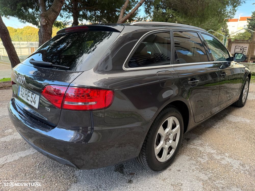 Audi A4 Avant 2.0 TDI DPF Ambiente - 3