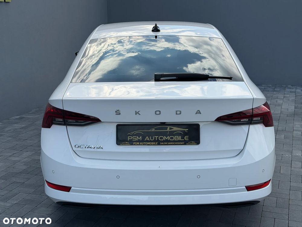 Skoda Octavia 2.0 TDI Ambition - 10