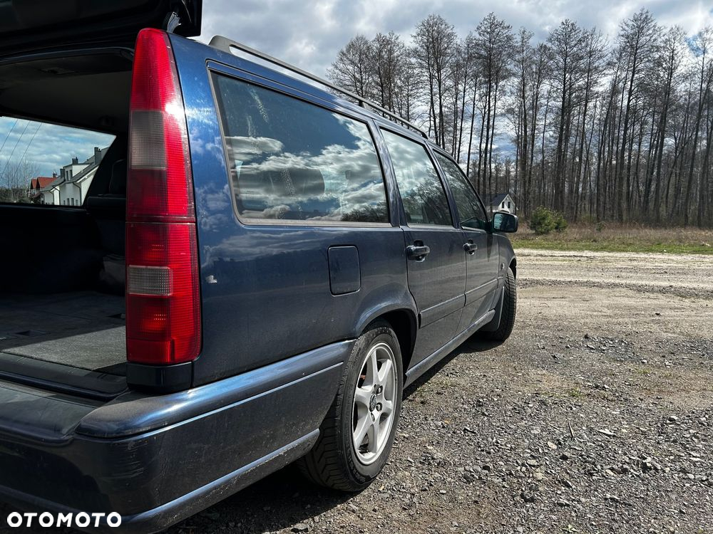 Volvo V70 2.5TDI - 4