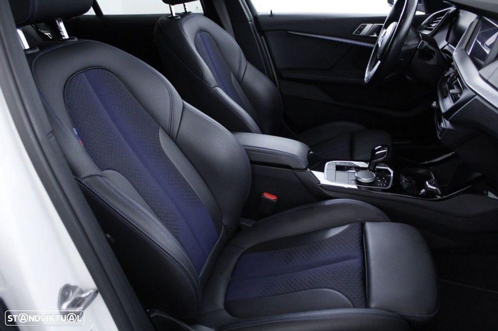 BMW 116 d Pack Desportivo M Auto - 15