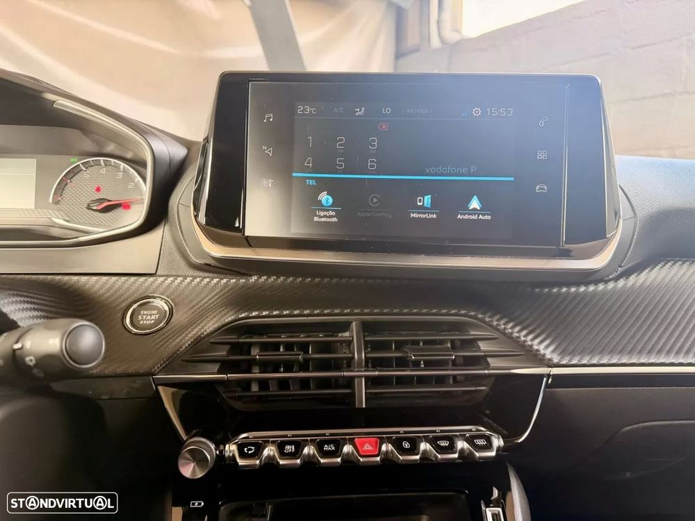 Peugeot 2008 1.2 PureTech Allure - 13