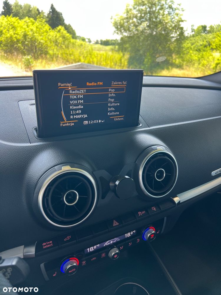 Audi A3 Sportback 1.4 TFSI e-tron S line Sportpaket - 33