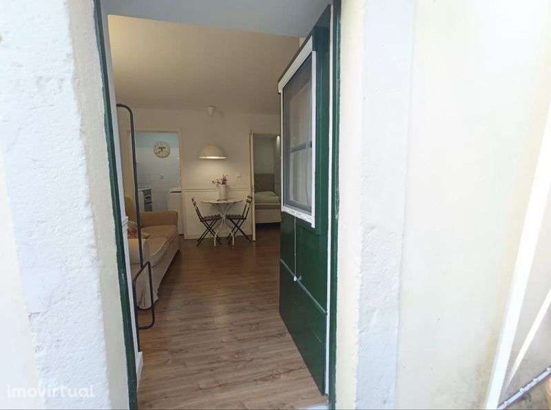 Arrendamento  S. Bento/Estrela T1 25m  CURTA DURAÇÃO - Grande imagem: 3/8