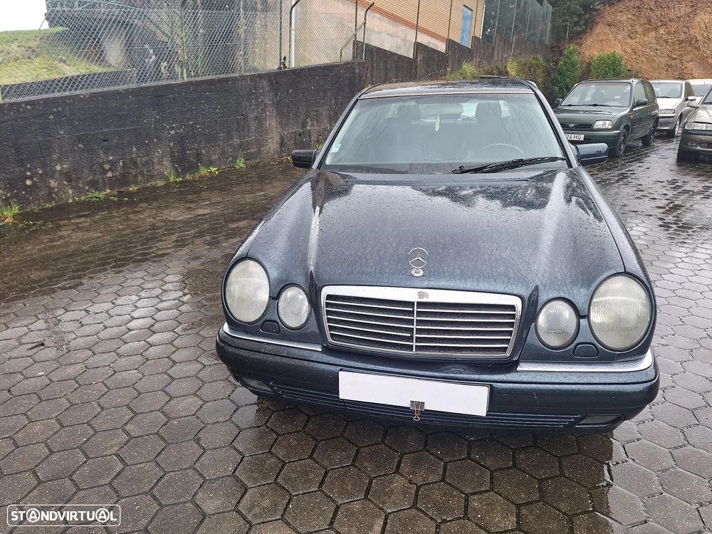 Mercedes-Benz E 220 CDI Classic - 5