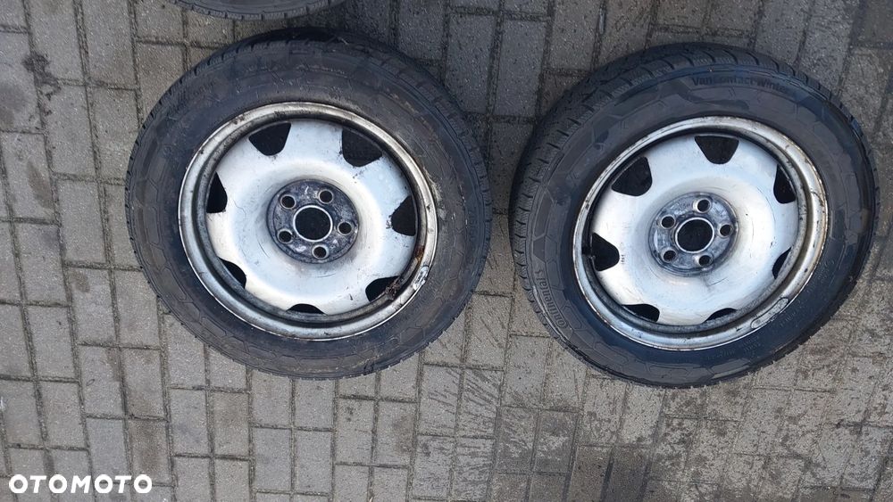 Komplet felg stalowych Volkswagen OE MULTIVAN 7.0" x 17" 5x120 7E0601027b - 3