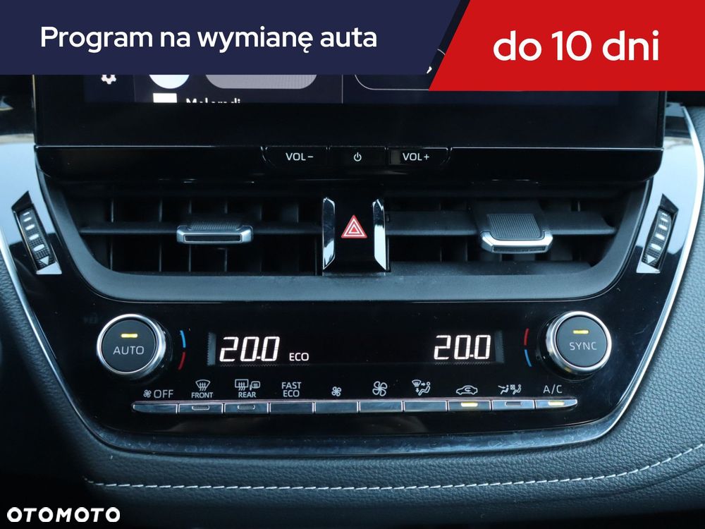 Toyota Corolla - 22