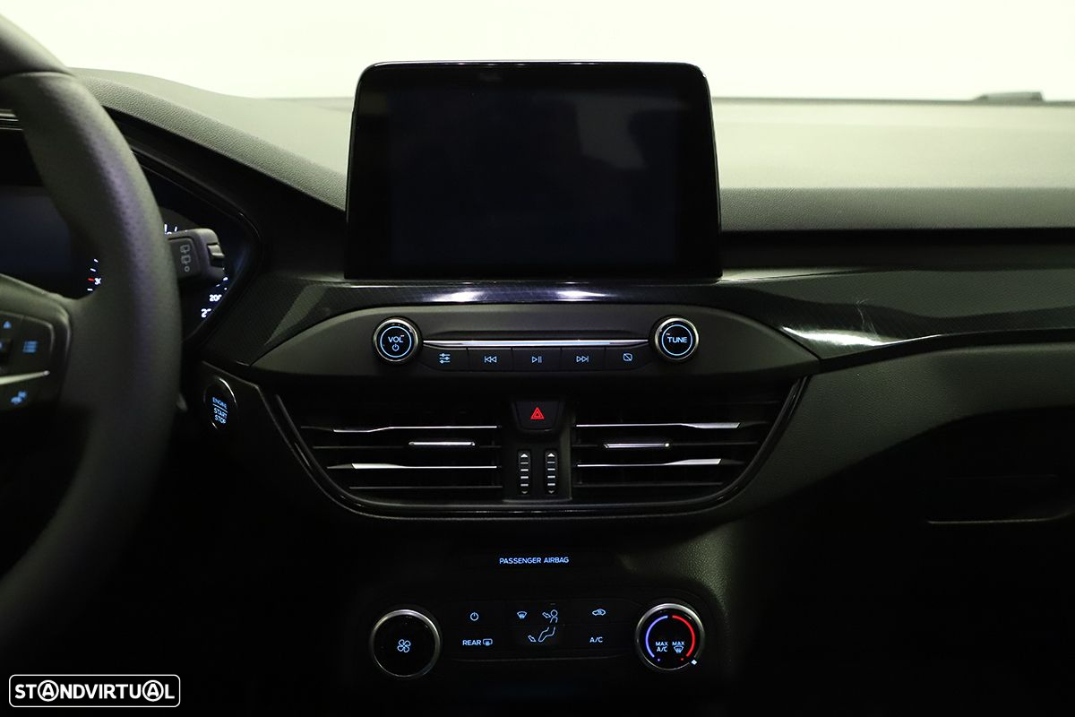Ford Focus 1.0 EcoBoost ST-Line - 9