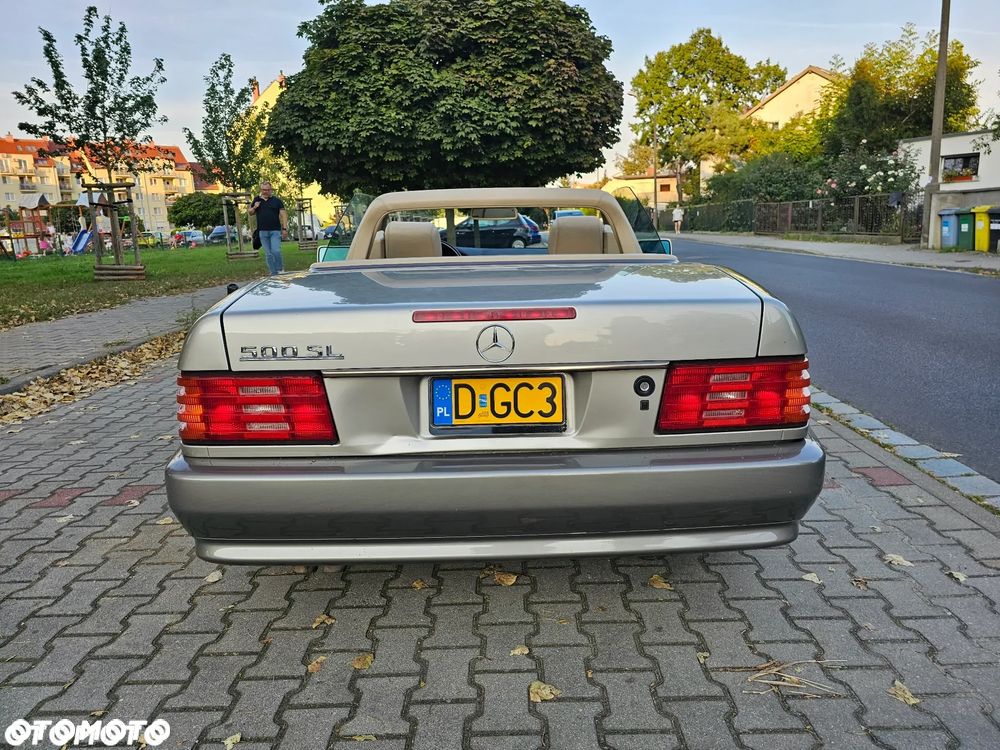 Mercedes-Benz SL - 8