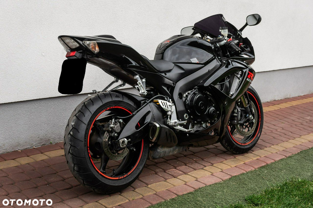 Suzuki GSX-R - 3