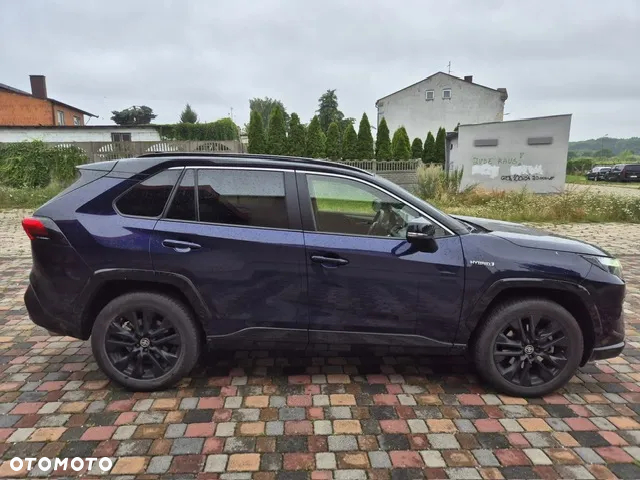 Toyota RAV4 - 4