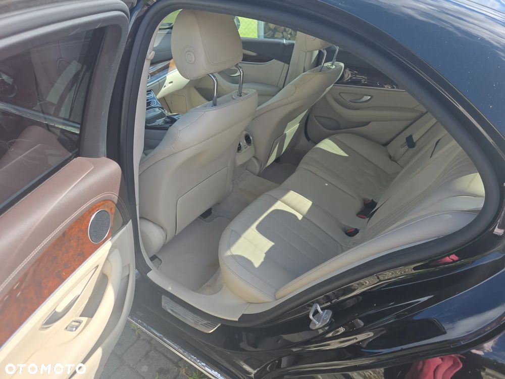 Mercedes-Benz Klasa E 220 d 9G-TRONIC - 10