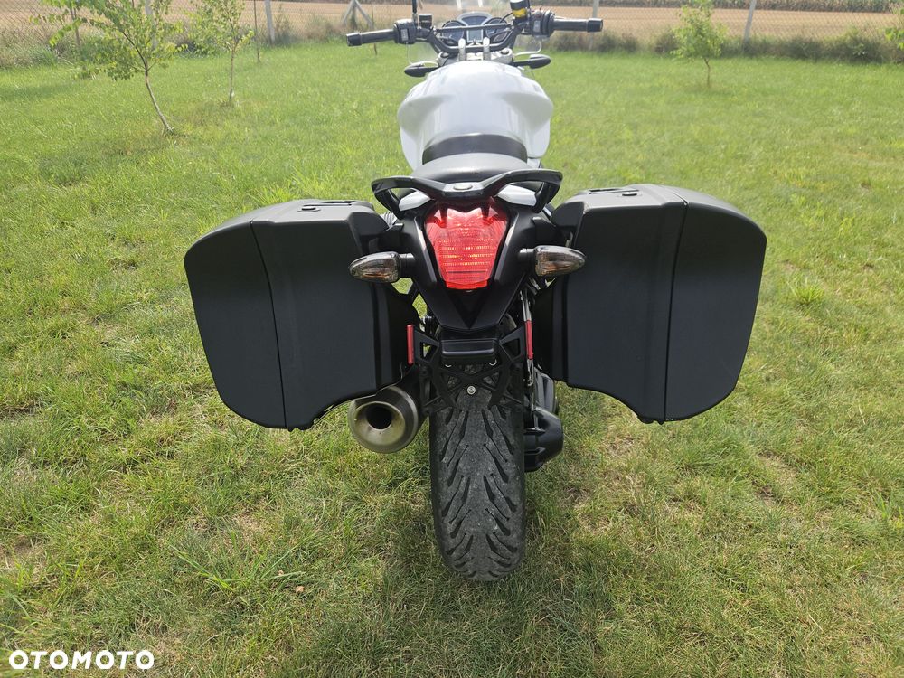 BMW R - 6