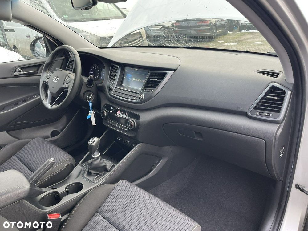 Hyundai Tucson 1.6 GDi Comfort 2WD - 12