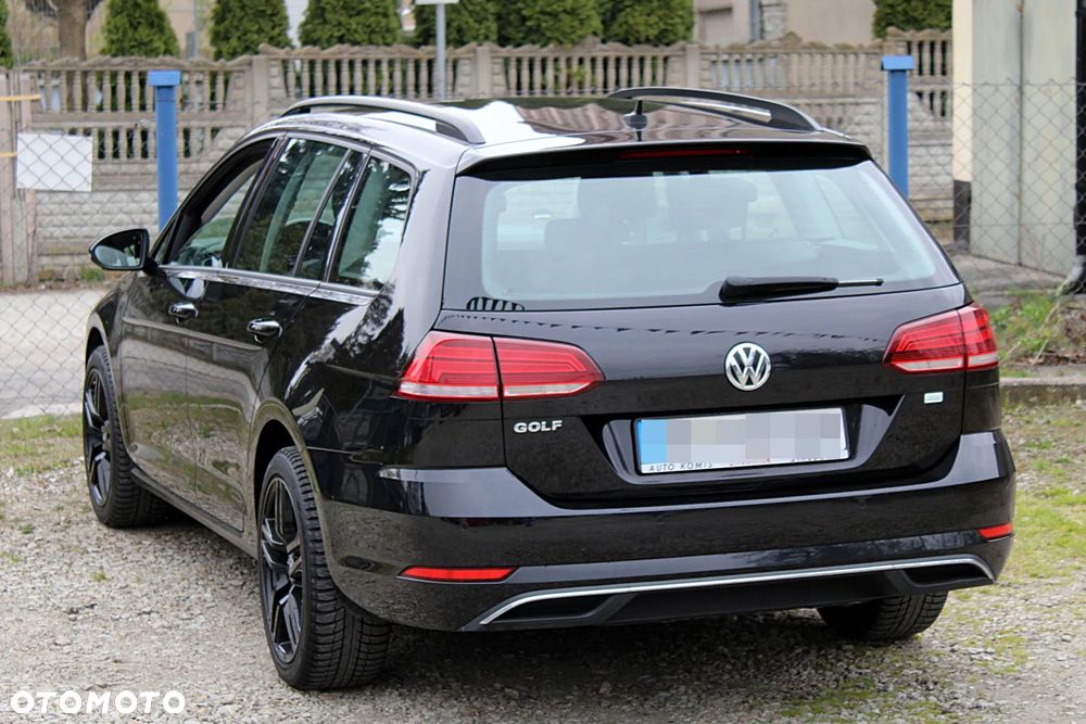 Volkswagen Golf - 7