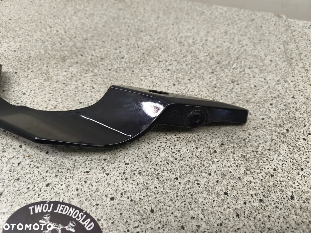 Pług, płoza, owiewka, osłona Suzuki GSR 750 GSR750 - 8