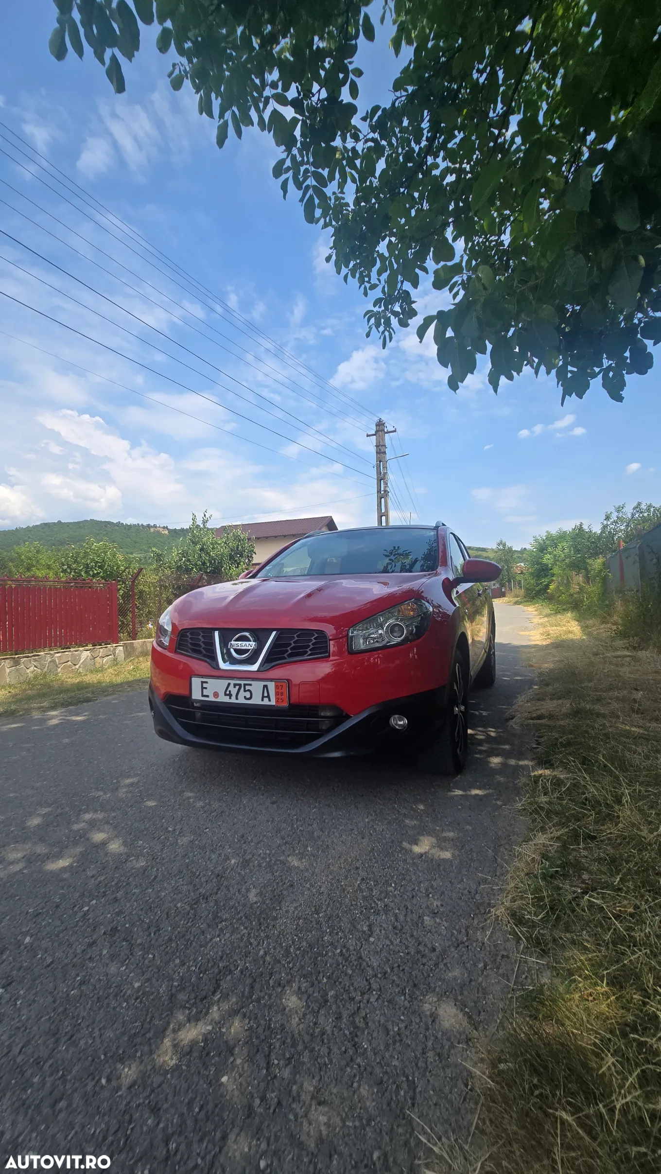 Nissan Qashqai 2.0 DCI 4 x 4 DPF Aut acenta - 2