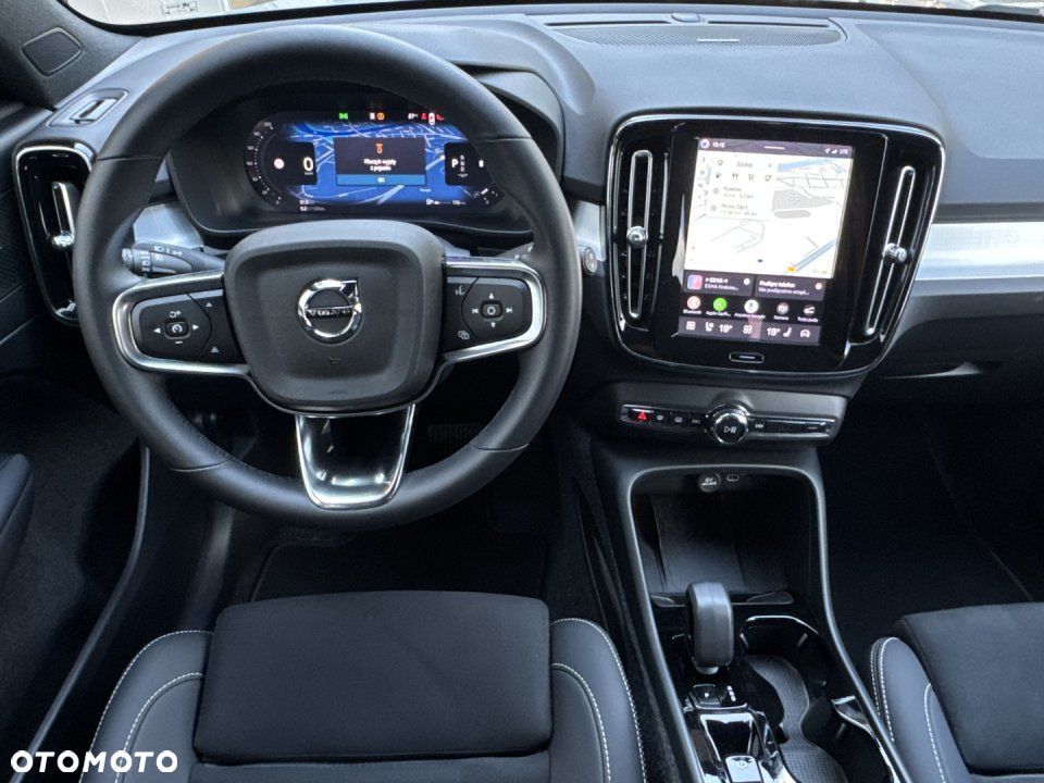 Volvo XC 40 - 17