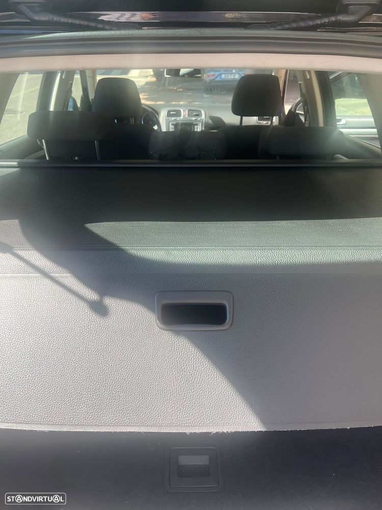 VW Golf Variant 1.6 TDi Confortline DSG - 9