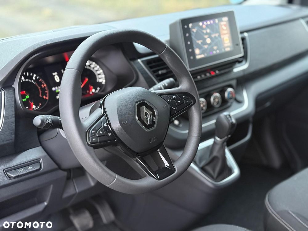 Renault Trafic 2.0 dCi EDC - 22