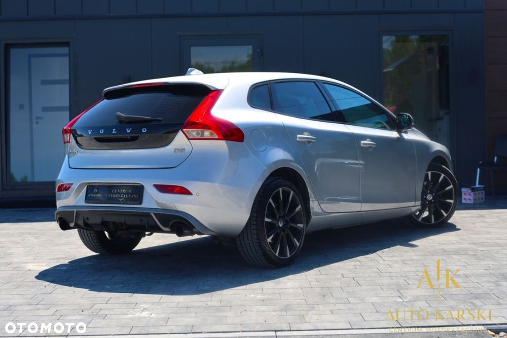 Volvo V40 - 12