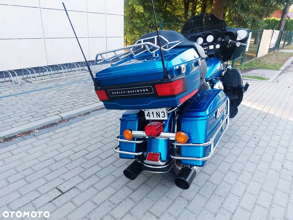 Harley-Davidson FLHTCU Ultra - 3