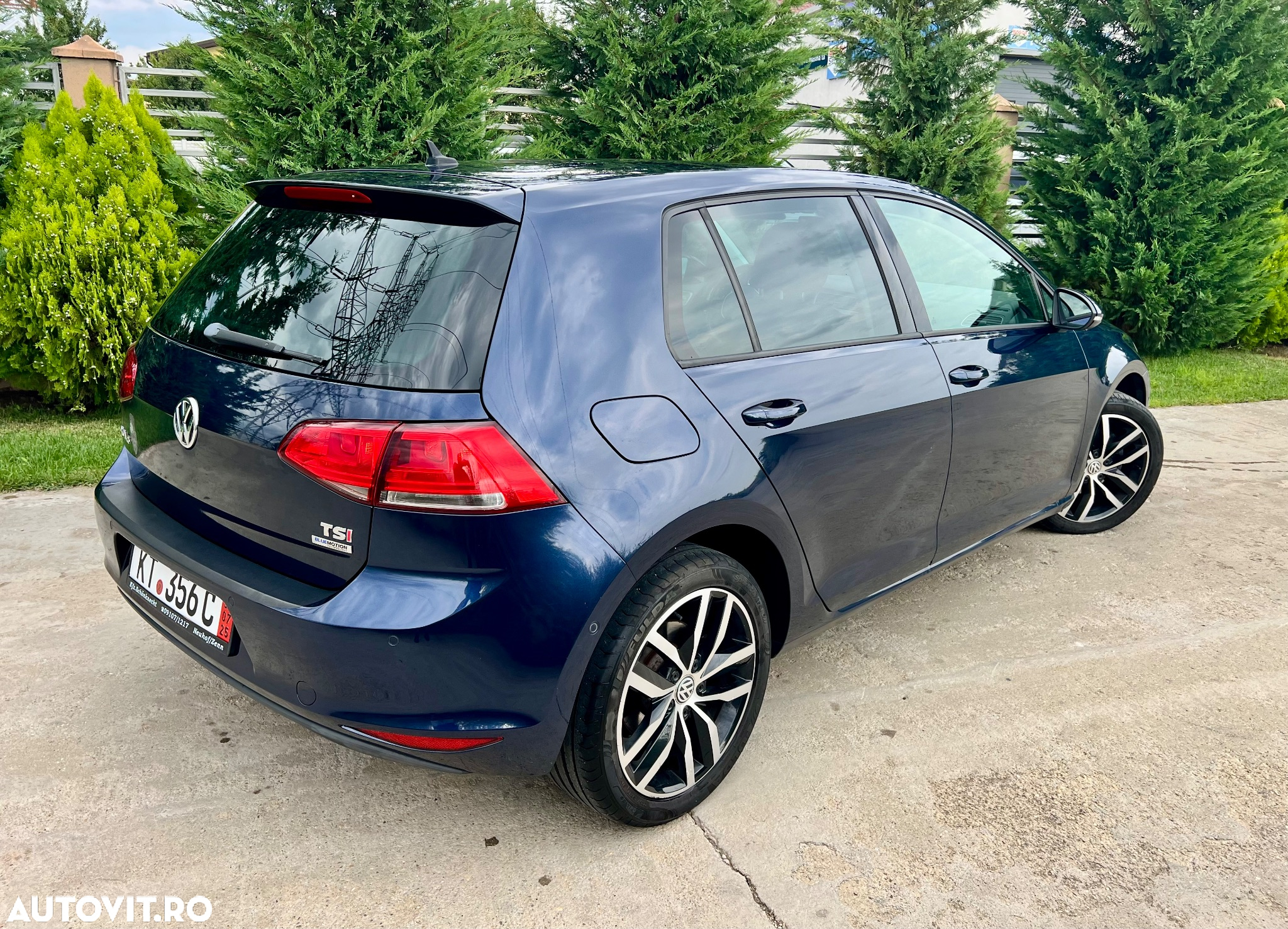 Volkswagen Golf 1.4 TSI BMT Comfortline - 33