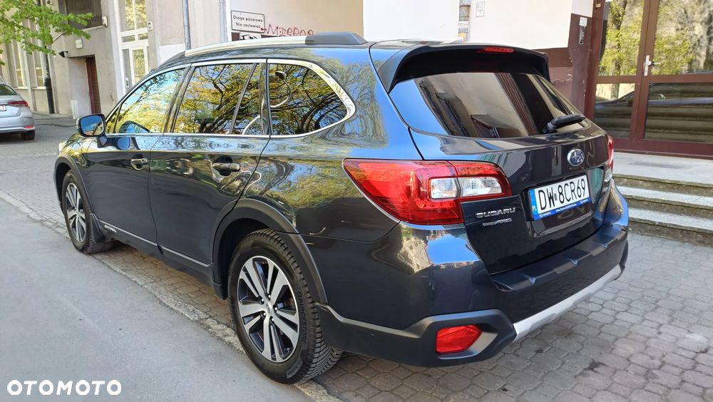 Subaru Outback 2.5i Exclusive - 3