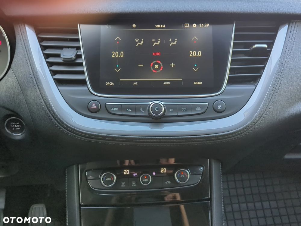 Opel Grandland 1.2 DI Business Elegance - 25