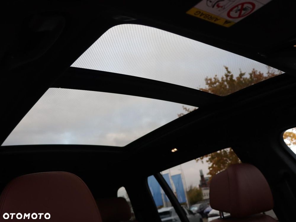 BMW X7 - 16