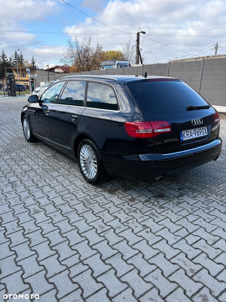 Audi A6 Avant 2010 photo 3