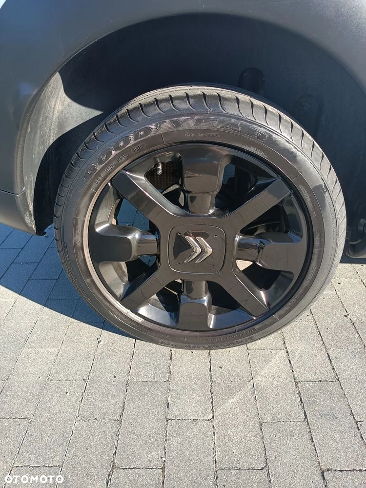 Citroën C4 Cactus - 12
