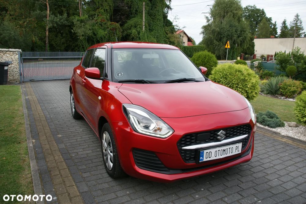 Suzuki Swift - 4