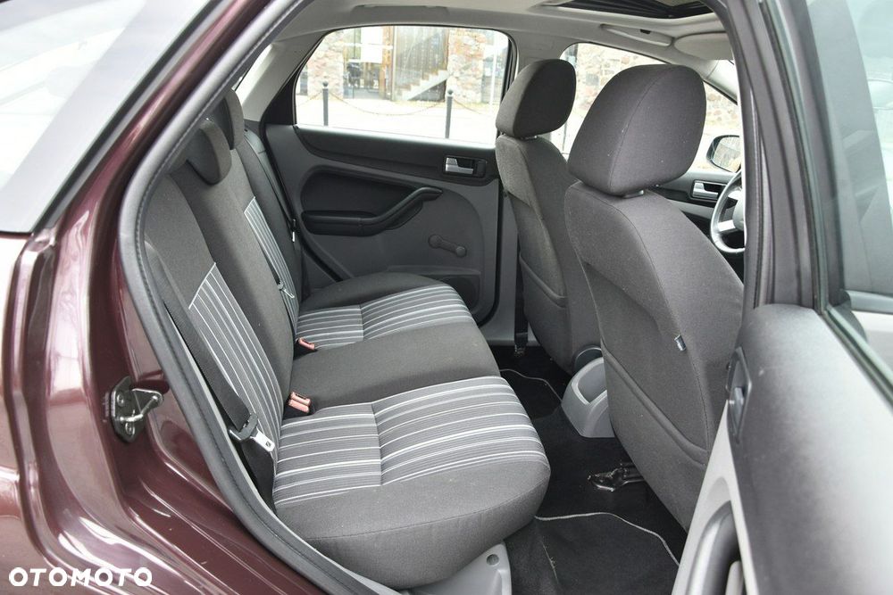 Ford Focus 1.6 Silver X - 11