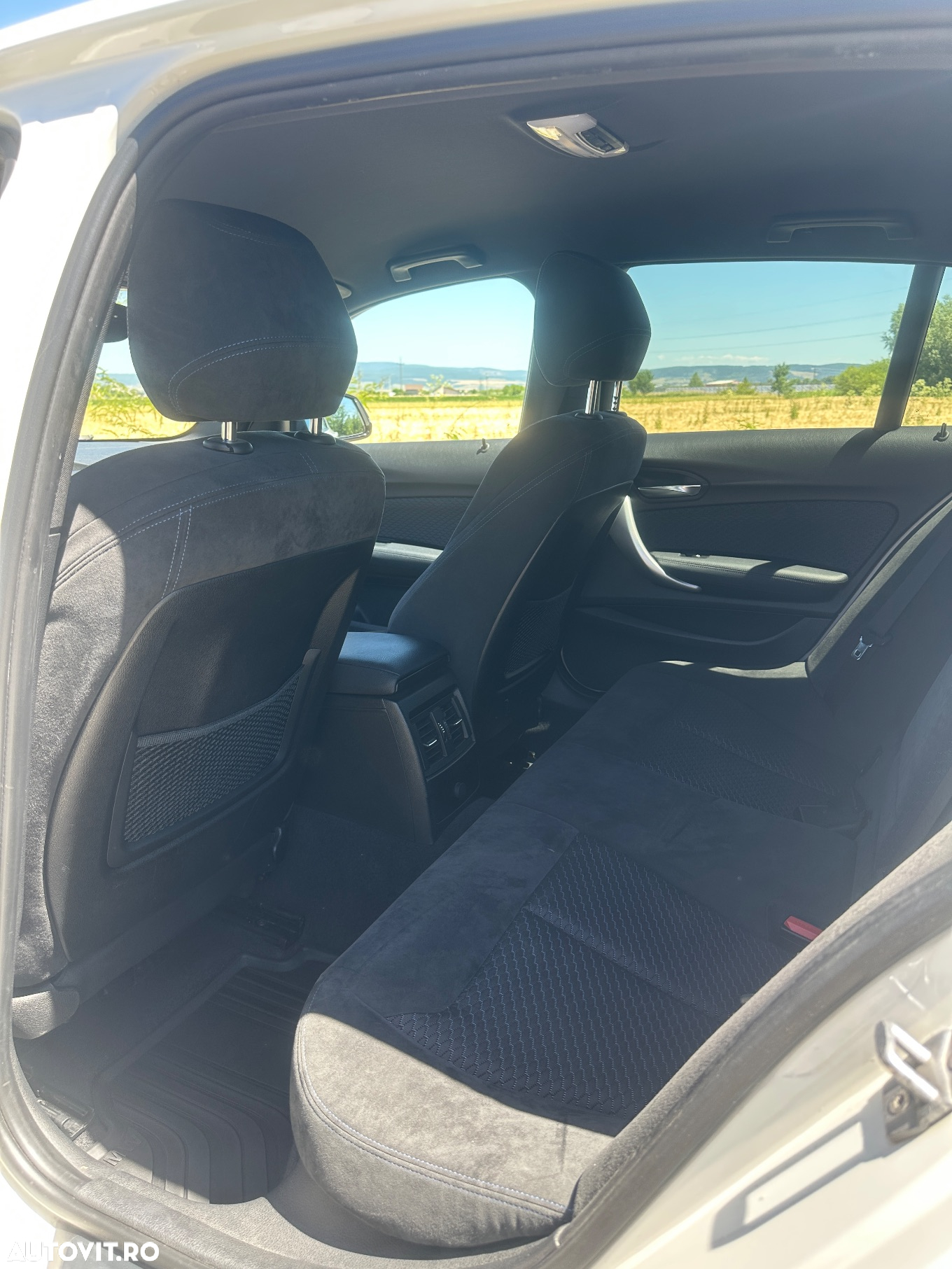 BMW Seria 1 118d xDrive - 14