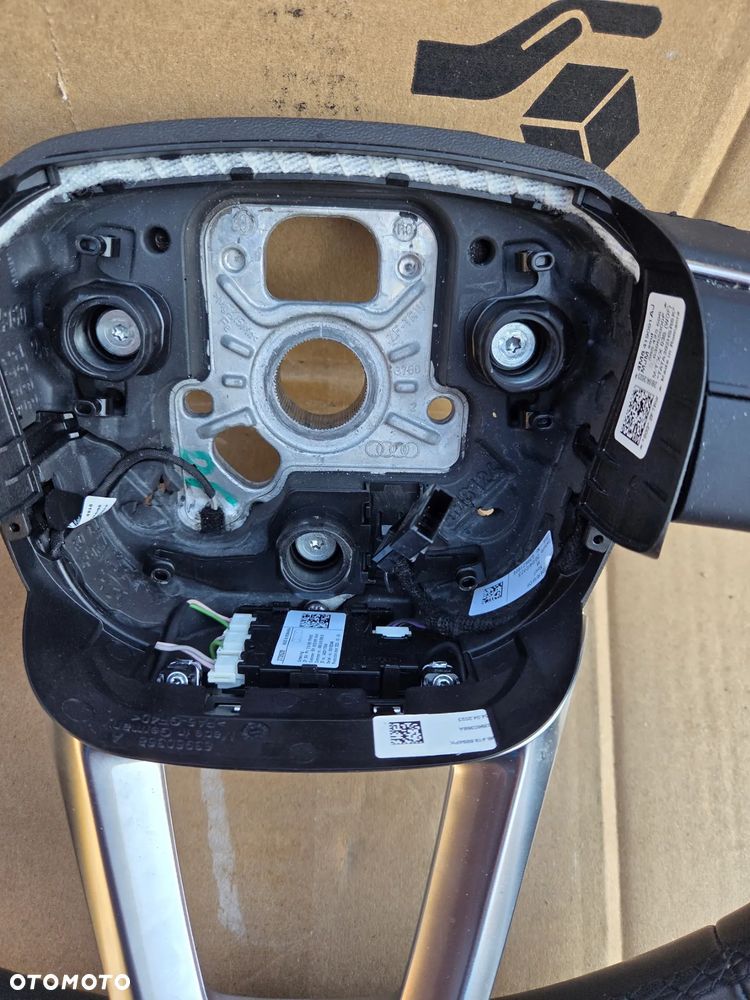 Kierownica wielofunkcyjna Audi A4 B9 A5 F5 Q5 FY Q7 II Q8 Łopatki 4M8419091AJ MJM 4M8419091AJMJM - 9