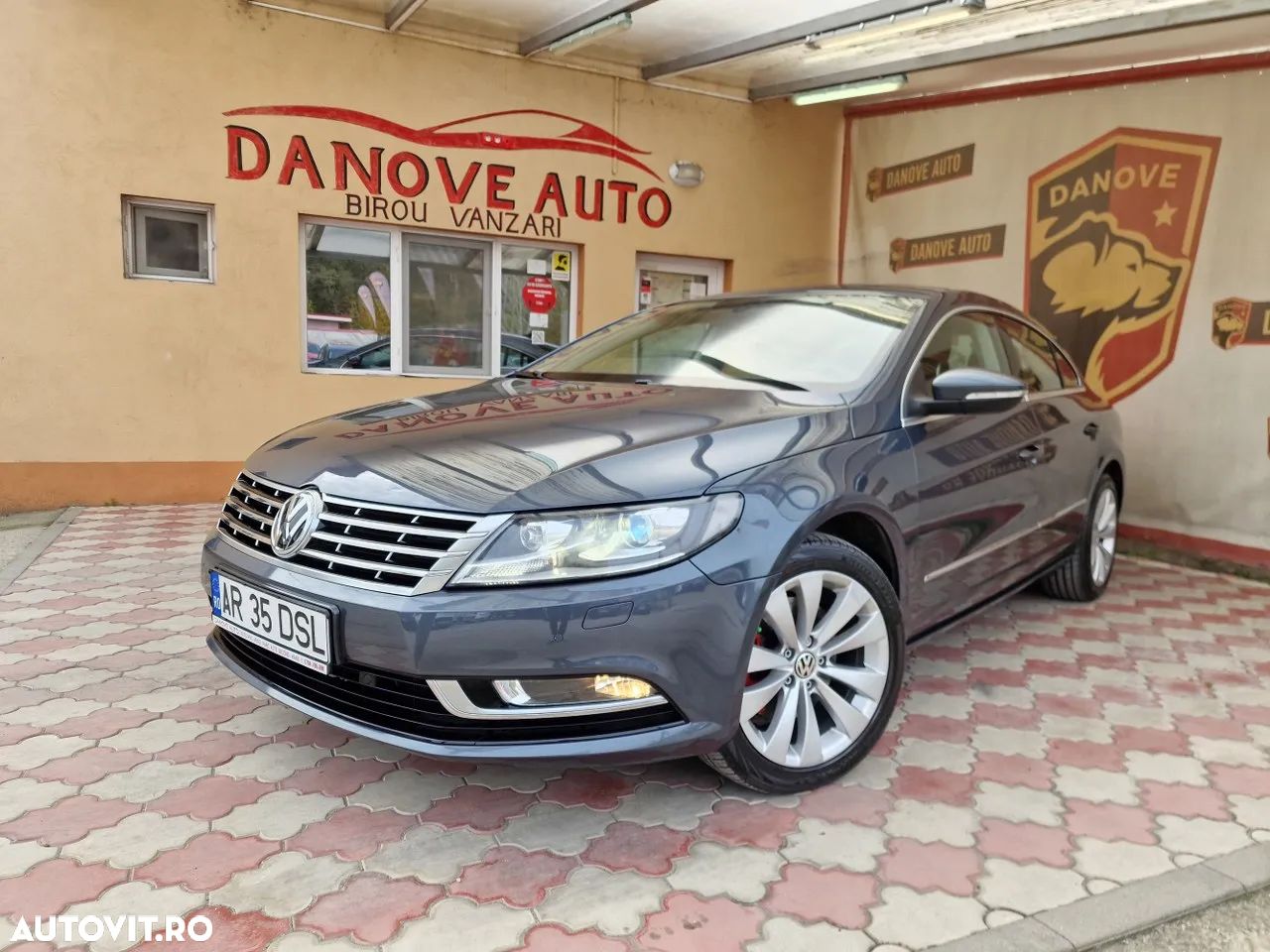 Volkswagen Passat CC 2.0 TDI BlueMotion Technology DSG - 1