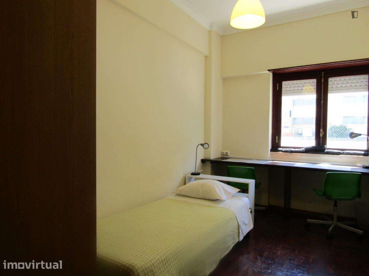 Apartamento com 4 quartos - localizado em Benfica Lisbon - Grande imagem: 5/29