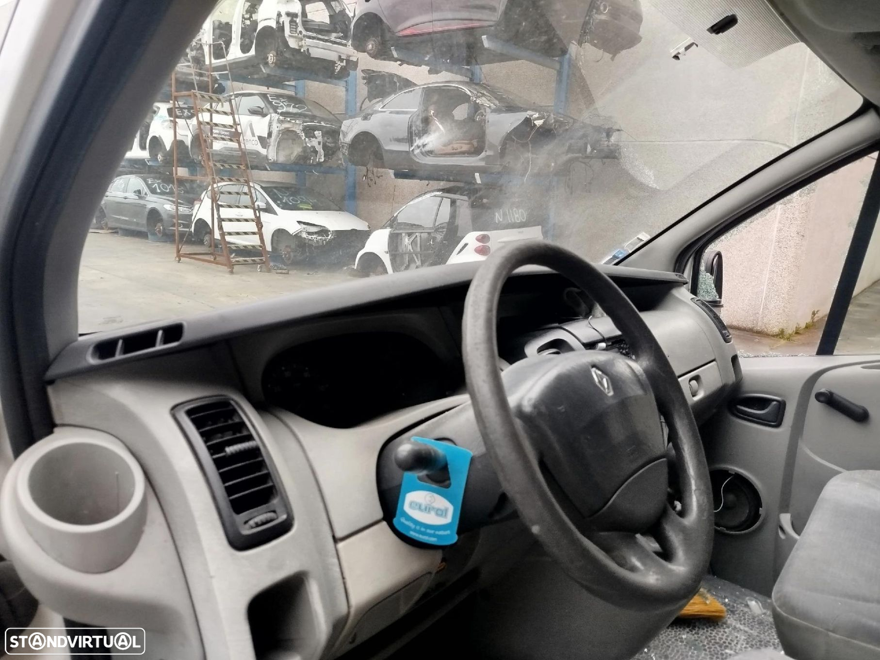 Para peças RENAULT Trafic II Chassis (EL) - 7