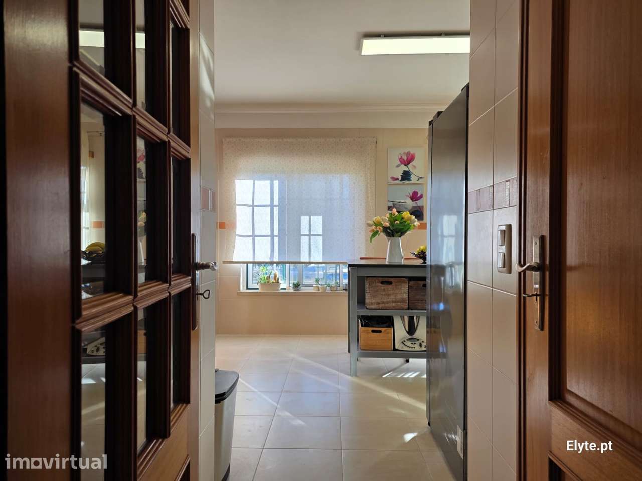 Apartamento T4 com Lugar de Garagem - Grande imagem: 2/37