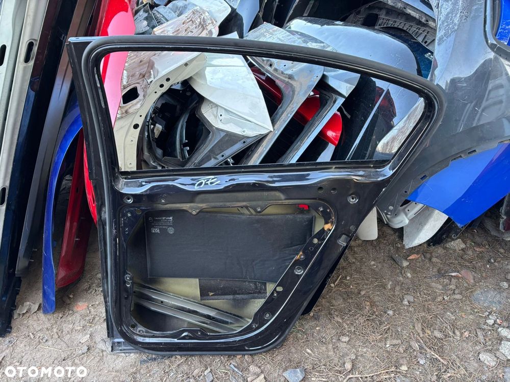 Drzwi Volkswagen Passat B7 Sedan 2010-2014r. Tył Prawy - 2