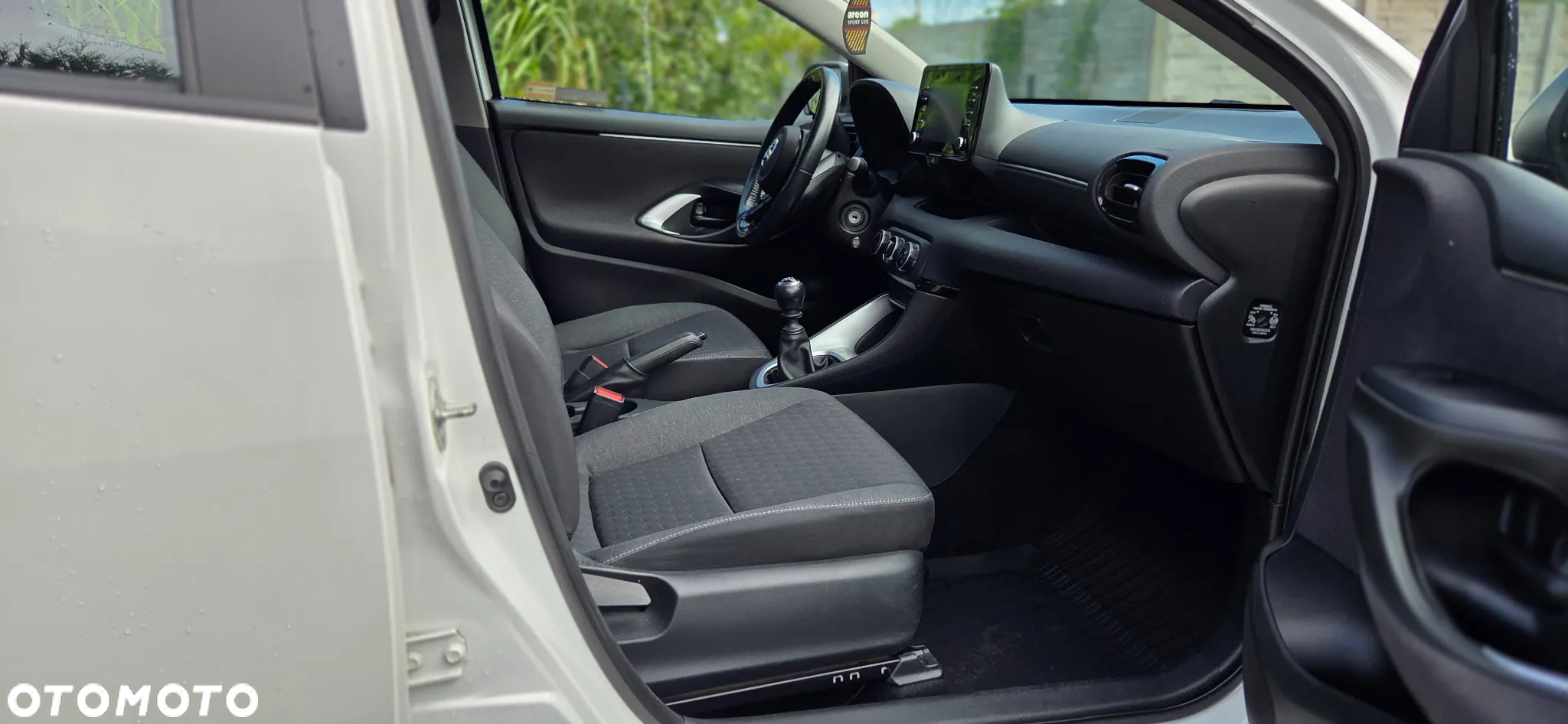 Toyota Yaris 1.5 Comfort - 13