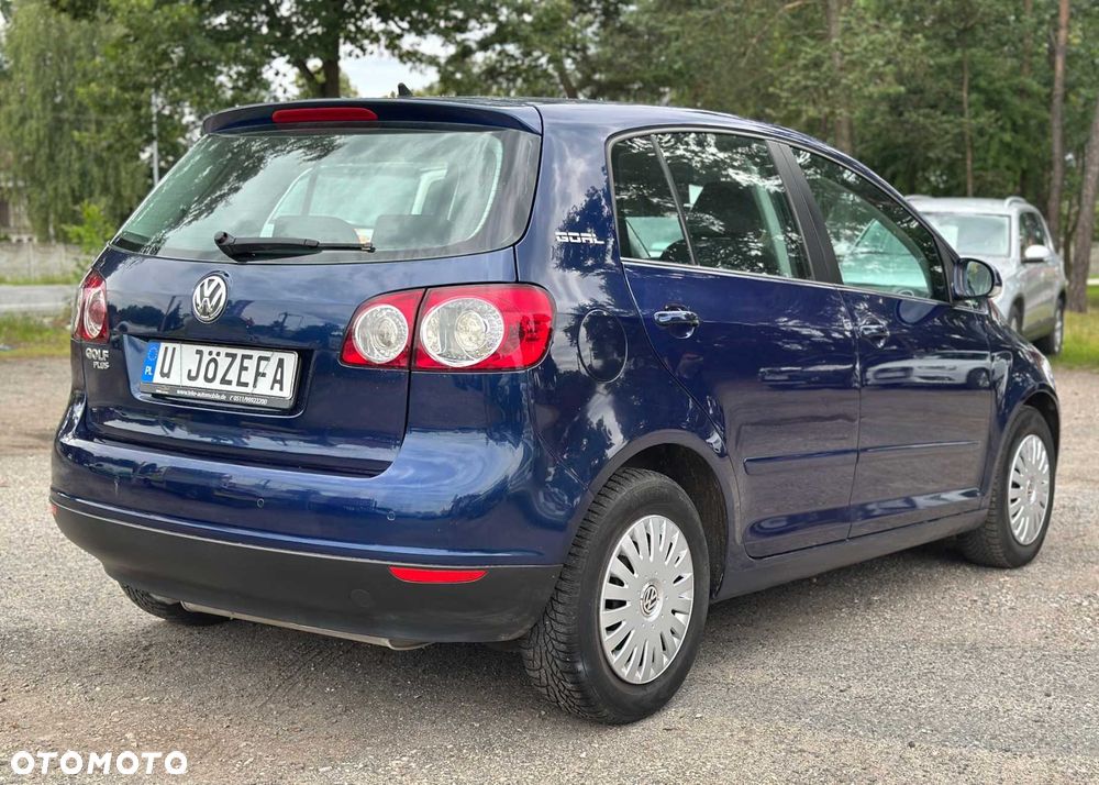 Volkswagen Golf Plus - 4