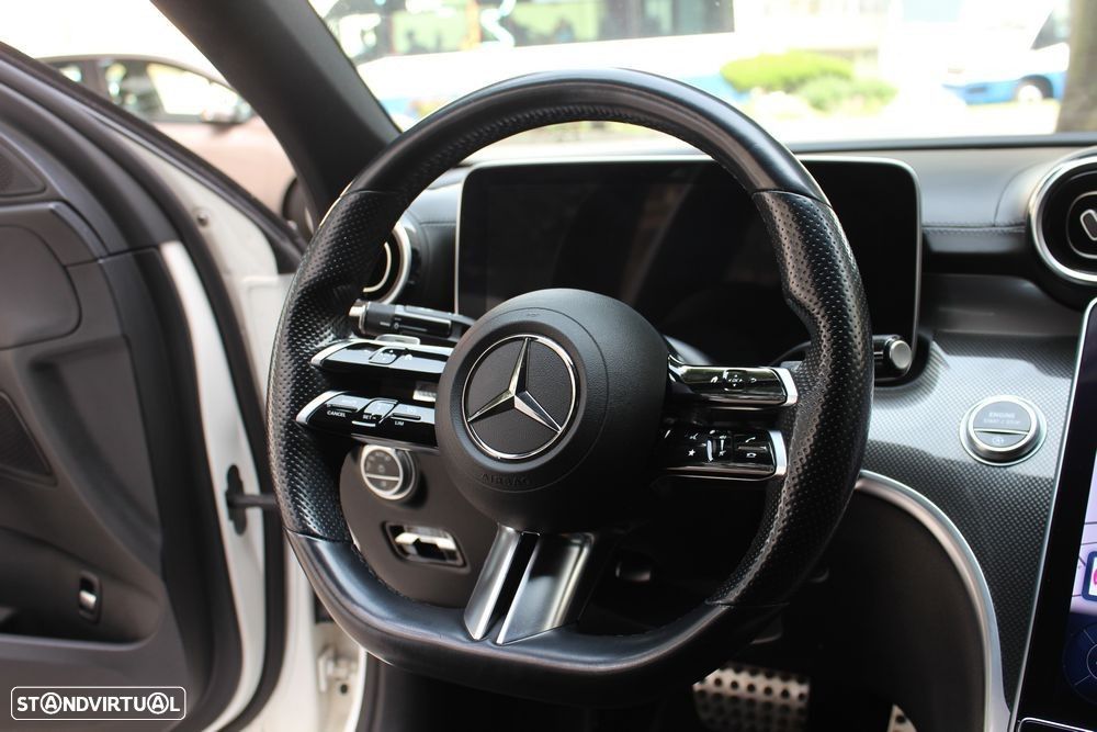 Mercedes-Benz C 300 d AMG Line - 19