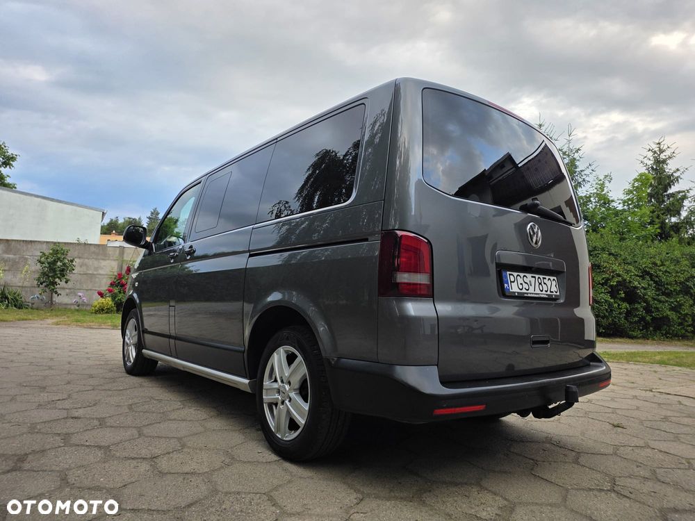 Volkswagen Multivan - 5
