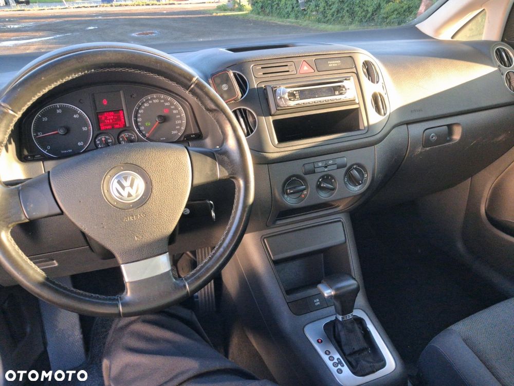 Volkswagen Golf Plus - 5