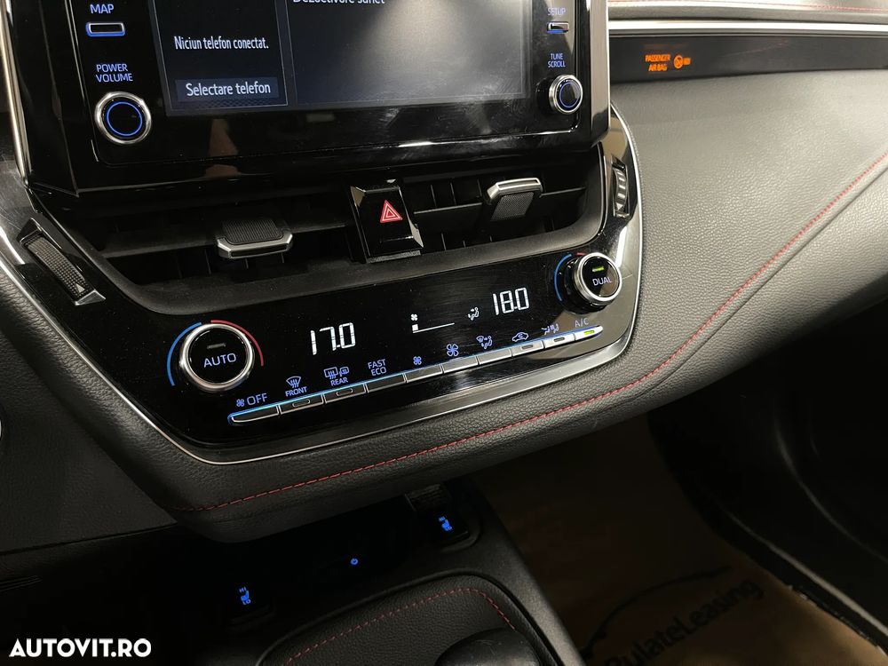 Toyota Corolla 1.8 HSD Exclusive interior Negru - 16