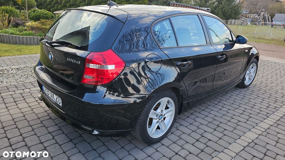 BMW Seria 1 120d DPF - 4