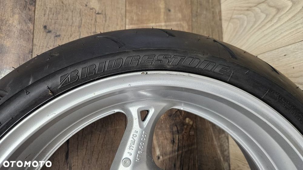 Felga koło tył Suzuki GSX 1300 R Hayabusa 2008 + opona Bridgestone 190/50ZR17 - 4